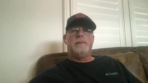 Snapshot of hdeuce22 chatting on May 26, 3:52 pm Hdeuce22 online show from May 26, 3:52 pm