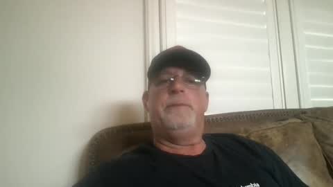 Snapshot of hdeuce22 chatting on May 28, 5:10 pm Hdeuce22 online show from May 28, 5:10 pm