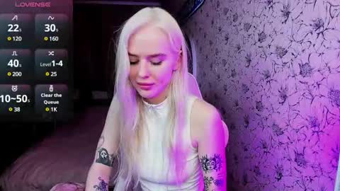 Snapshot of healing__girl chatting on February 15, 1:16 pm Valeria online show from February 15, 1:16 pm
