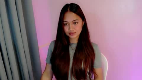 Snapshot of heart_of_asia chatting on October 6, 8:12 am Yoshin online show from October 6, 8:12 am