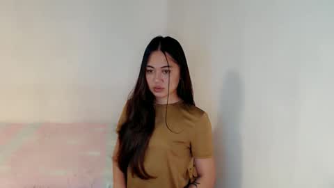 Snapshot of heart_of_asia chatting on May 10, 1:16 pm Yoshin online show from May 10, 1:16 pm