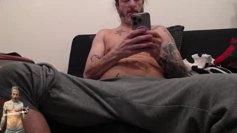 Snapshot of heathaustin8bi7 chatting on May 23, 9:30 pm Heath Austin online show from May 23, 9:30 pm