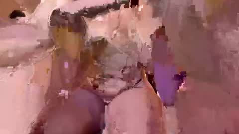 Snapshot of heavenlybaebee chatting on March 16, 12:31 pm heavenlybaebee online show from March 16, 12:31 pm