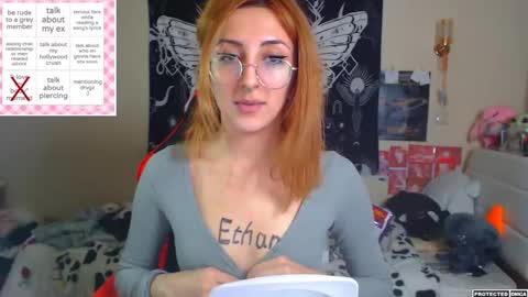 Snapshot of heavenlycreature chatting on October 16, 12:22 am Diana online show from October 16, 12:22 am