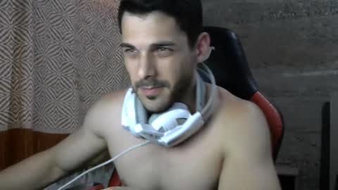 Snapshot of hebarsensei chatting on November 23, 6:30 pm hebarsensei online show from November 23, 6:30 pm