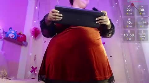 Snapshot of hecate23 chatting on June 16, 12:19 pm Cath online show from June 16, 12:19 pm