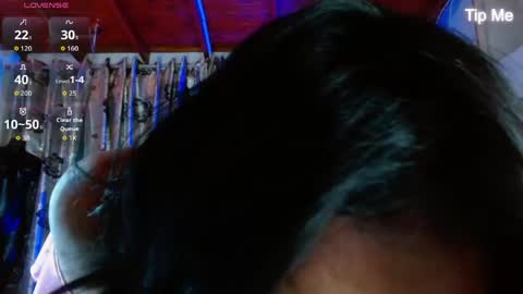 Snapshot of hecate_doll chatting on May 31, 2:46 pm hecate_doll online show from May 31, 2:46 pm