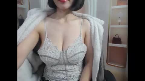 love bug online show from February 9, 7:12 am