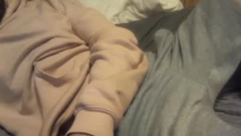 hecomesagain online show from September 12, 7:14 pm