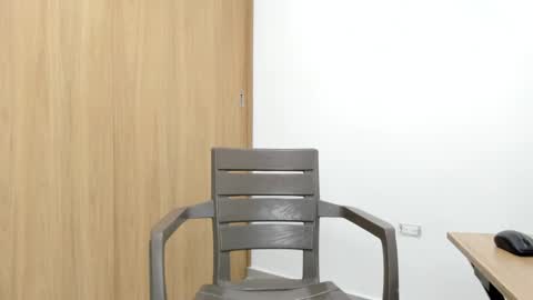  18 online show from November 28, 2:47 am