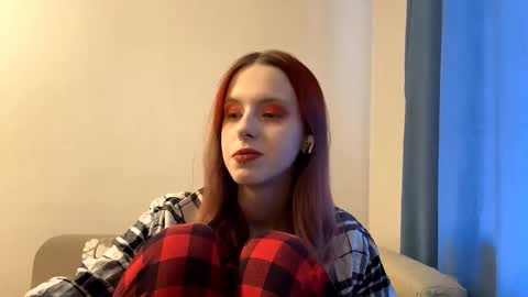 Snapshot of heikesantrmire chatting on October 27, 8:18 am Alice online show from October 27, 8:18 am