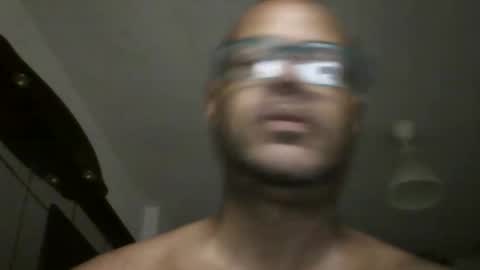 Snapshot of heistt chatting on September 19, 7:25 pm Heist Stein online show from September 19, 7:25 pm