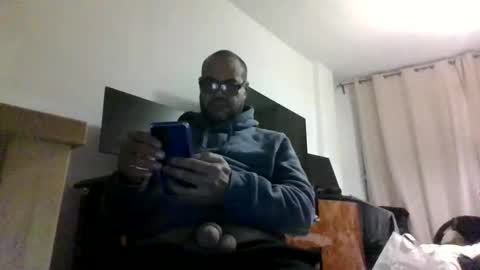 Snapshot of heistt chatting on January 11, 12:15 am Heist Stein online show from January 11, 12:15 am