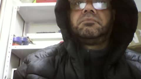 Snapshot of heistt chatting on January 18, 12:53 pm Heist Stein online show from January 18, 12:53 pm