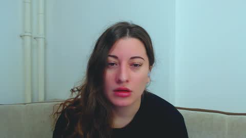 helen_adams_ online show from February 5, 5:20 am