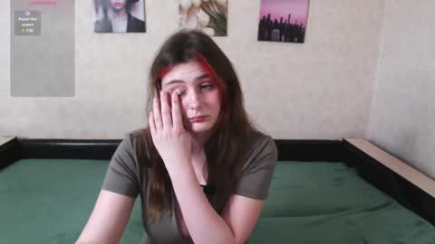 Snapshot of helen_gren chatting on June 7, 5:44 am MY NAME IS HELEN WELCOME TO MY ROOM online show from June 7, 5:44 am
