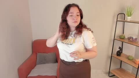 Snapshot of helen_sullivan_ chatting on May 31, 10:00 am Sofi online show from May 31, 10:00 am
