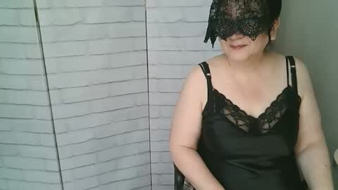 Helen online show from April 24, 5:21 am