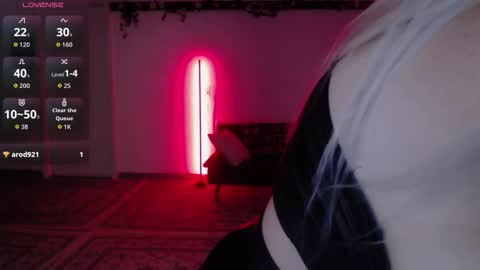 Helena Hope online show from March 28, 6:24 am