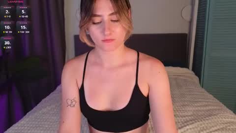 Snapshot of helena_lorente chatting on July 6, 3:03 pm Helen online show from July 6, 3:03 pm