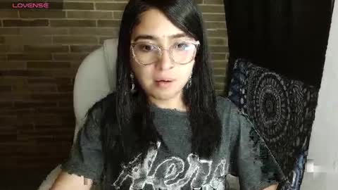  Only 18 cyrus online show from April 9, 1:16 am