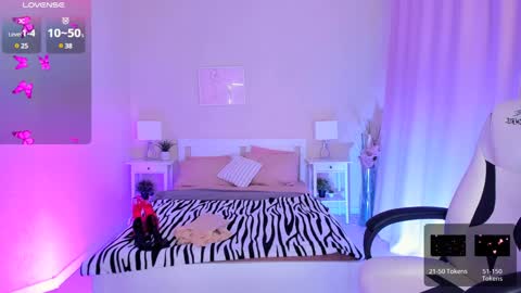 Helena online show from February 2, 9:30 am