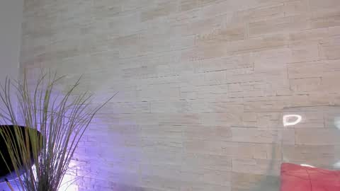 Helen online show from April 7, 4:35 am