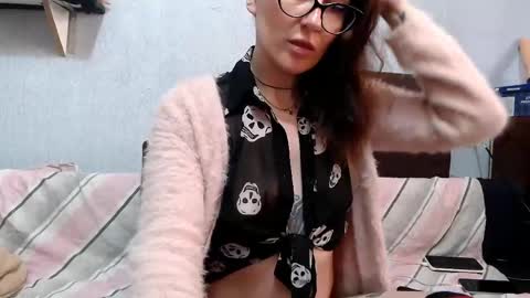 HelenRed online show from March 22, 9:34 am