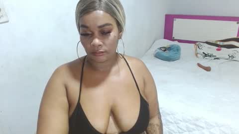 heletra online show from March 1, 8:05 am