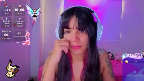 Helia Transfem and Amy online show from February 9, 10:36 pm