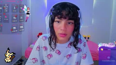 Helia Transfem and Amy online show from March 2, 8:48 pm