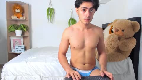 alan y zack online show from February 6, 10:46 pm