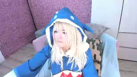 Laura online show from July 11, 3:42 am