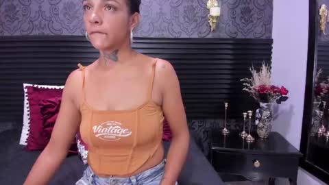 Snapshot of hellen__4master chatting on July 2, 3:17 am Hellen online show from July 2, 3:17 am
