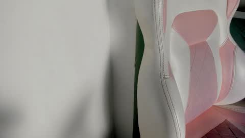 hellen__smith_ online show from January 19, 4:27 am