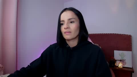 Snapshot of hellen_its1 chatting on April 12, 8:58 pm Jessica Sofia online show from April 12, 8:58 pm