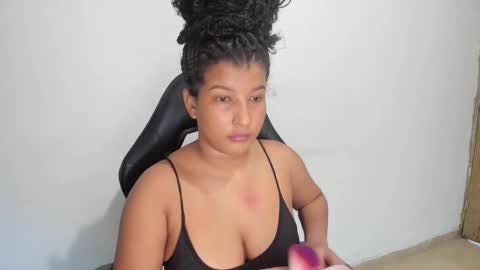 hellen_scot_ online show from November 11, 10:21 pm