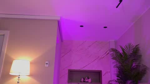 hellenroyy online show from October 27, 4:05 am