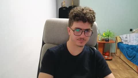 Remy online show from November 13, 2:49 pm