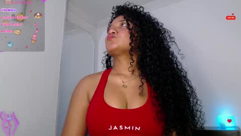 Snapshot of hello_candy chatting on September 30, 1:10 am Candy online show from September 30, 1:10 am