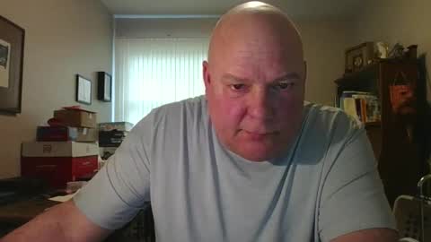 helloforfun111 online show from April 15, 7:10 pm