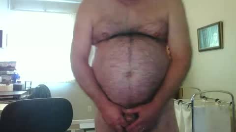 Snapshot of helloforfun111 chatting on April 24, 6:32 pm helloforfun111 online show from April 24, 6:32 pm