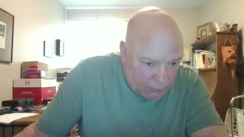 Snapshot of helloforfun111 chatting on May 17, 11:50 am helloforfun111 online show from May 17, 11:50 am