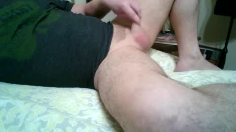 Snapshot of helloitsme969 chatting on February 27, 9:04 pm helloitsme969 online show from February 27, 9:04 pm