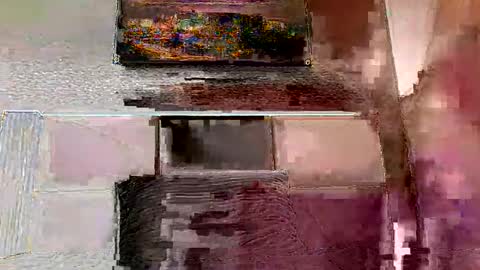 Snapshot of hellokitten123 chatting on April 6, 2:09 am hellokitten123 online show from April 6, 2:09 am