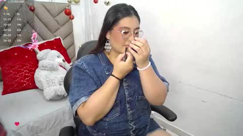 Zahira online show from December 19, 7:10 pm