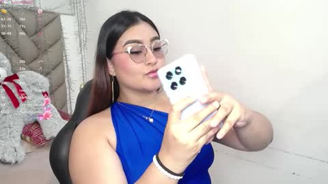 Zahira online show from January 17, 7:39 pm