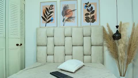 Hemmastar online show from February 25, 7:45 pm