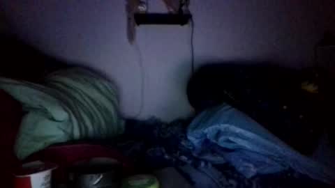 CuRiouSwhiteBoi69420 online show from April 23, 9:08 am