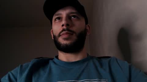 HenryAxe online show from April 10, 10:42 am